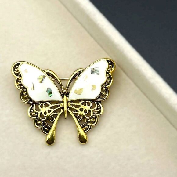 Yellow Gold with Embedded Shell in White Enamel Butterfly Pin Back Brooch - Picture 4 of 7